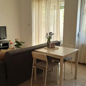  Appartement Cozy Flat Close To The Airport/port And Center